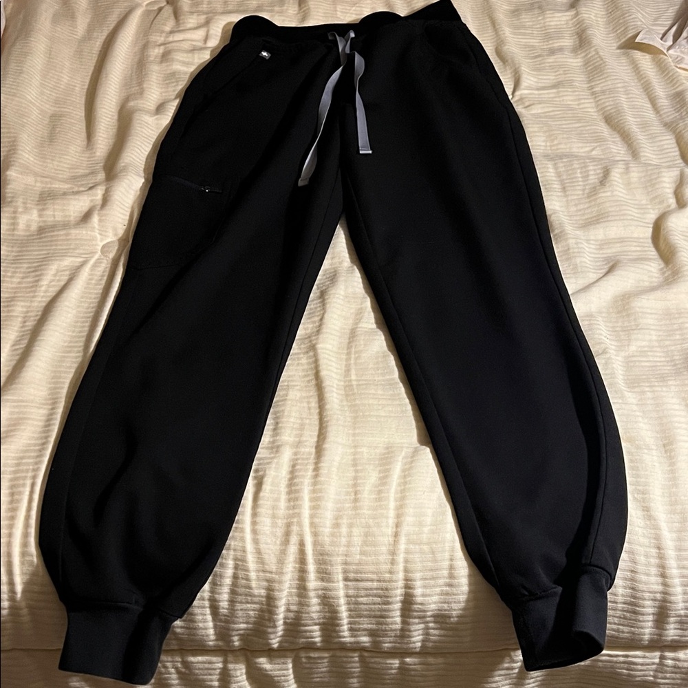 Figs Black Jogger Scrub Pants with Gray Drawstring in Excellent Condition!